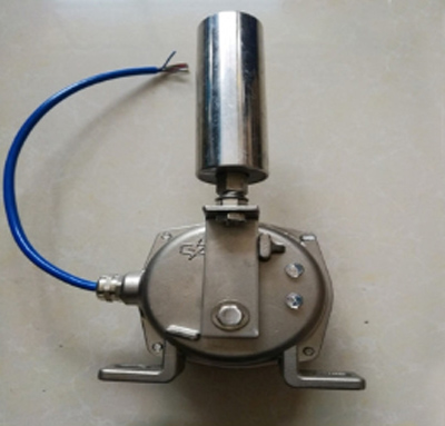 皮帶跑偏開關(guān)、KPTH2-10、兩級(jí)跑偏開關(guān)，防偏傳感器廠家